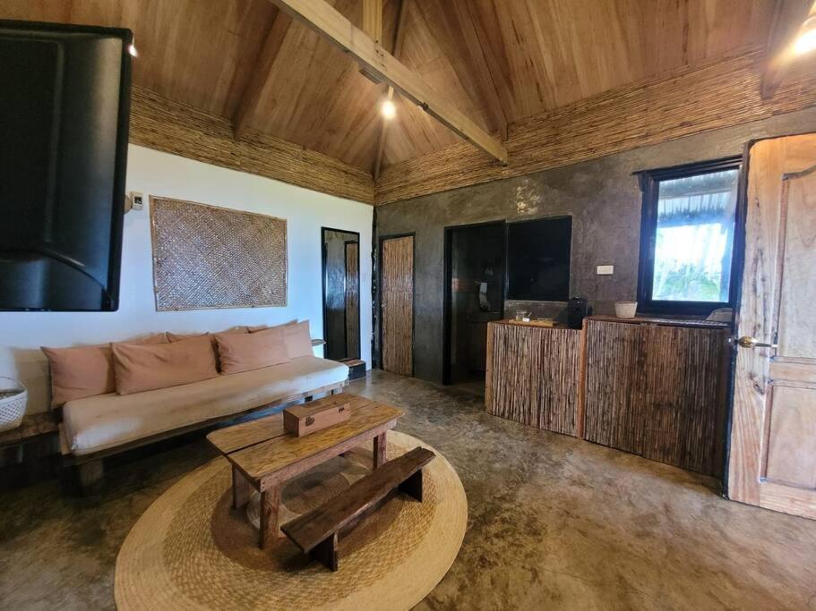 فيلا جنرال لونافي Tarzans House المظهر الخارجي الصورة